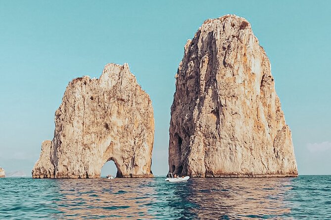 Private Boat Tour of Capri - Swimming, snorkeling and the comforts on board