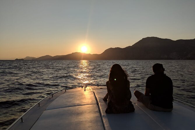 Private Sunset Cruise with Prosecco Onboard - Who will get the most from this cruise