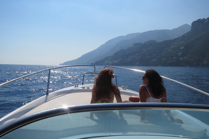 Private Tour: Amalfi Coast to Capri Cruise - Leaving Positano and passing Li Galli
