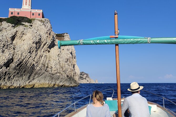 Private tour in a typical Capri boat - Why Capri makes sense from a gozzo