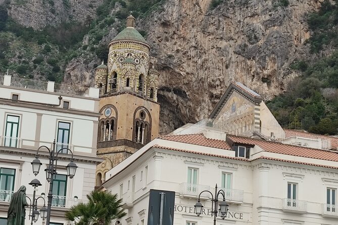Private Transfer from Sorrento to Naples - Who gets the most from this transfer