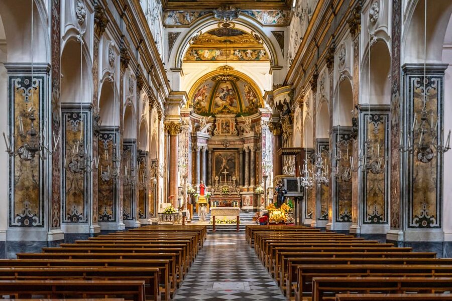 Round-Trip Ferry Ticket from Salerno to Amalfi and Positano - Positano: steep lanes and limited time