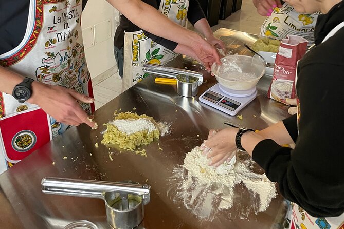 Shared Cooking Class with Fresh Garden Ingredients in Sorrento - The practical details that can make or break the outing