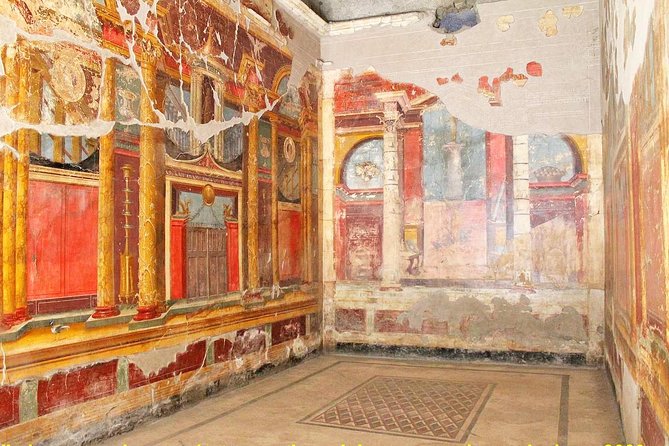 Skip-the-Line Half-Day Private Tour Ancient Pompeii Highlights with Native Guide - Via dell’Abbondanza: the city’s main street