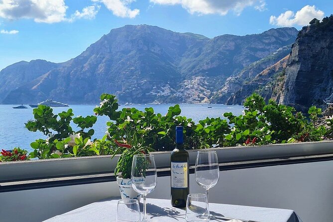 Small Group Amalfi Coast Boat Day Tour from Amalfi - Motion, sun, and what to bring