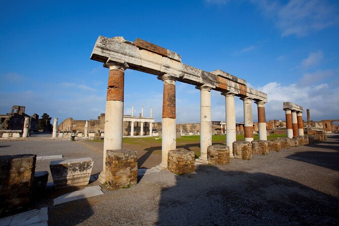 Small Group Guided Pompeii Tour from Positano - Who Should Book This Pompeii Tour?