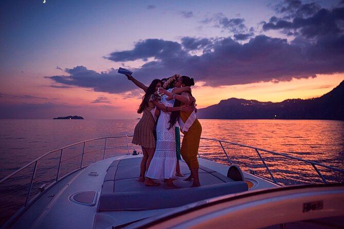 Small Group Tour to Positano by Boat at Sunset - Praiano, coves and the Fjord of Furore