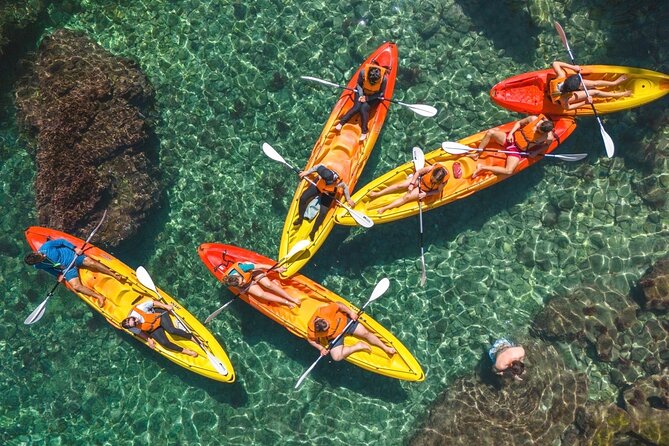 Small groups Kayak tour from Sorrento to Bagni Regina Giovanna - Paddling the Sorrento Coast