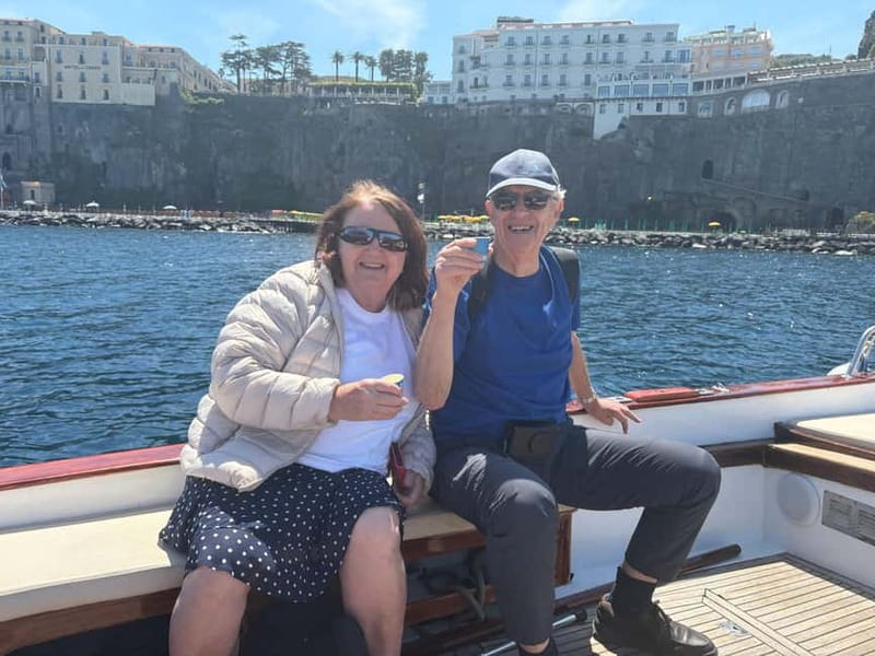 Sorrento: Boat Coastal Cruise with Swim and Limoncello - Is one hour enough?