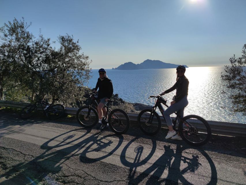 Sorrento: Coast E-Bike Tour with Limoncello Tasting - From Sorrento lanes to lemon country
