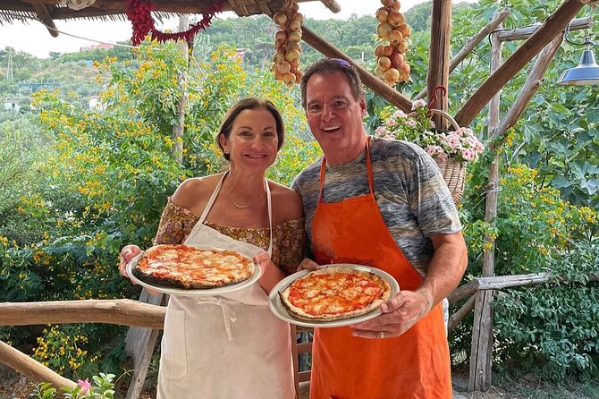 Sorrento Pizza Class with Wine, Limoncello and Transfer Included - The best parts at a glance