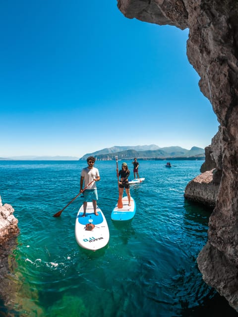 Sorrento: SUP Paddleboard Tour to Bagni Regina Giovanna - Checking in at Marina Grande