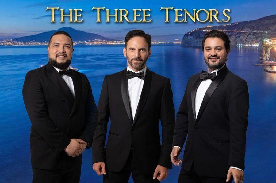 The Three Tenors in Sorrento: Opera Arias, Naples and Songs - A 10-minute pause, then Naples takes over