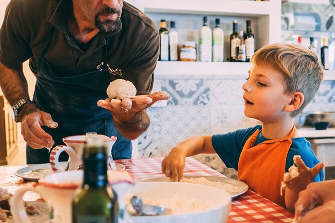 Toss, Bake, Cheers! - Sorrento Pizza Making Class with Wine - Who will enjoy this class most?