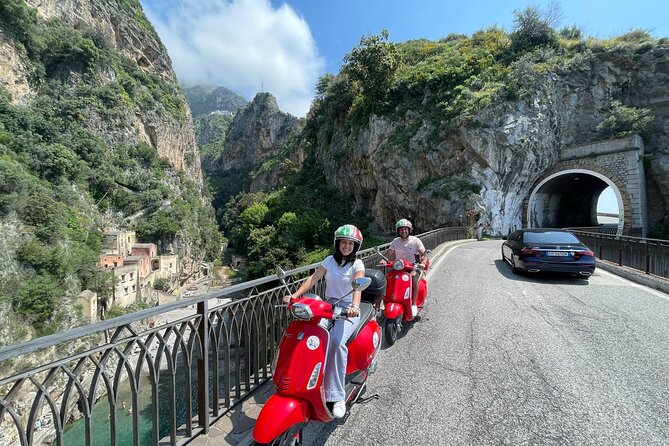 Vespa Tour of Amalfi Coast Positano and Ravello - Positano gets two hours to wander