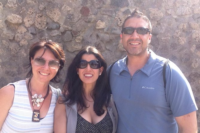 Visit in Pompeii - Pompeii Private Tour with Ada - Meeting point, timing, and cancellation