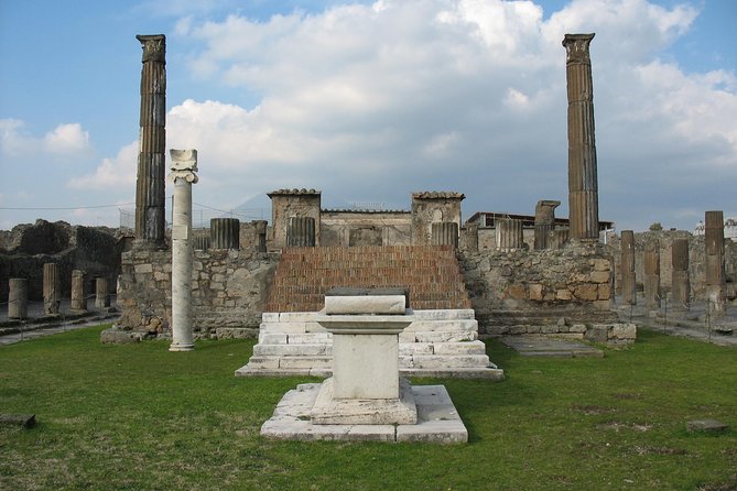 Visit in Pompeii - Pompeii Private Tour with Ada - Why a private guide changes the pace